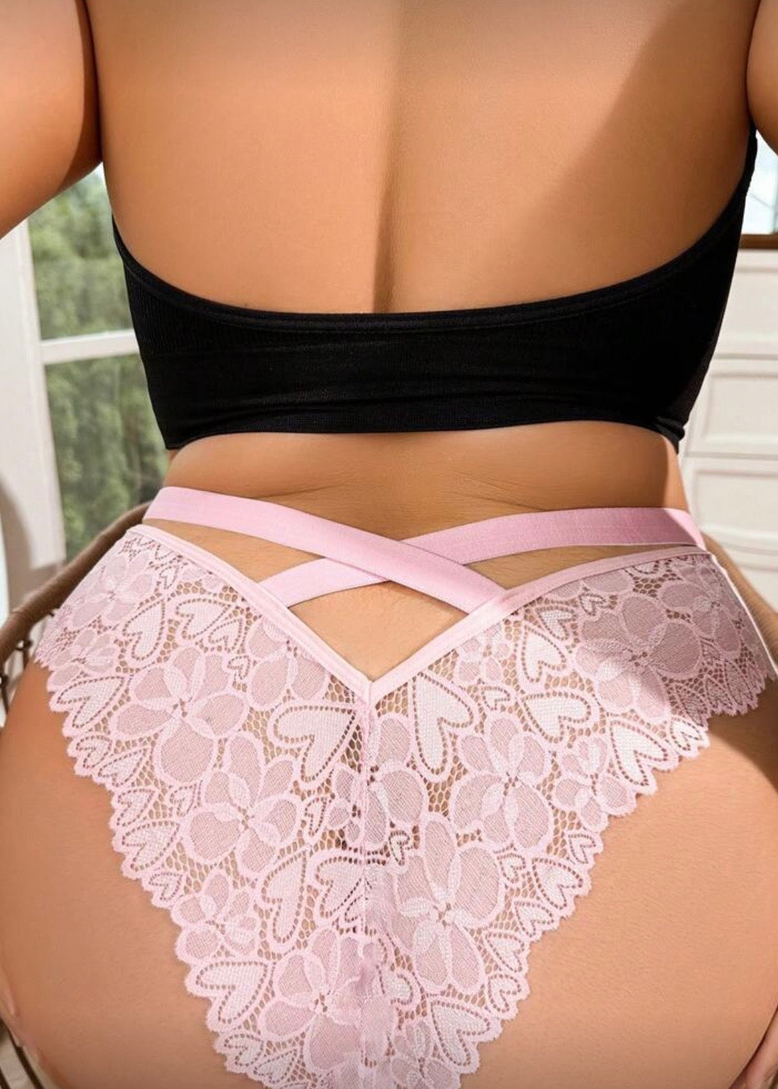 Rosa Incantata – Dove il pizzo sussurra desideri