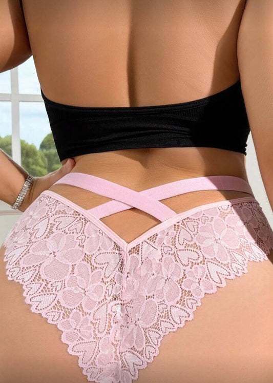 Rosa Incantata – Dove il pizzo sussurra desideri