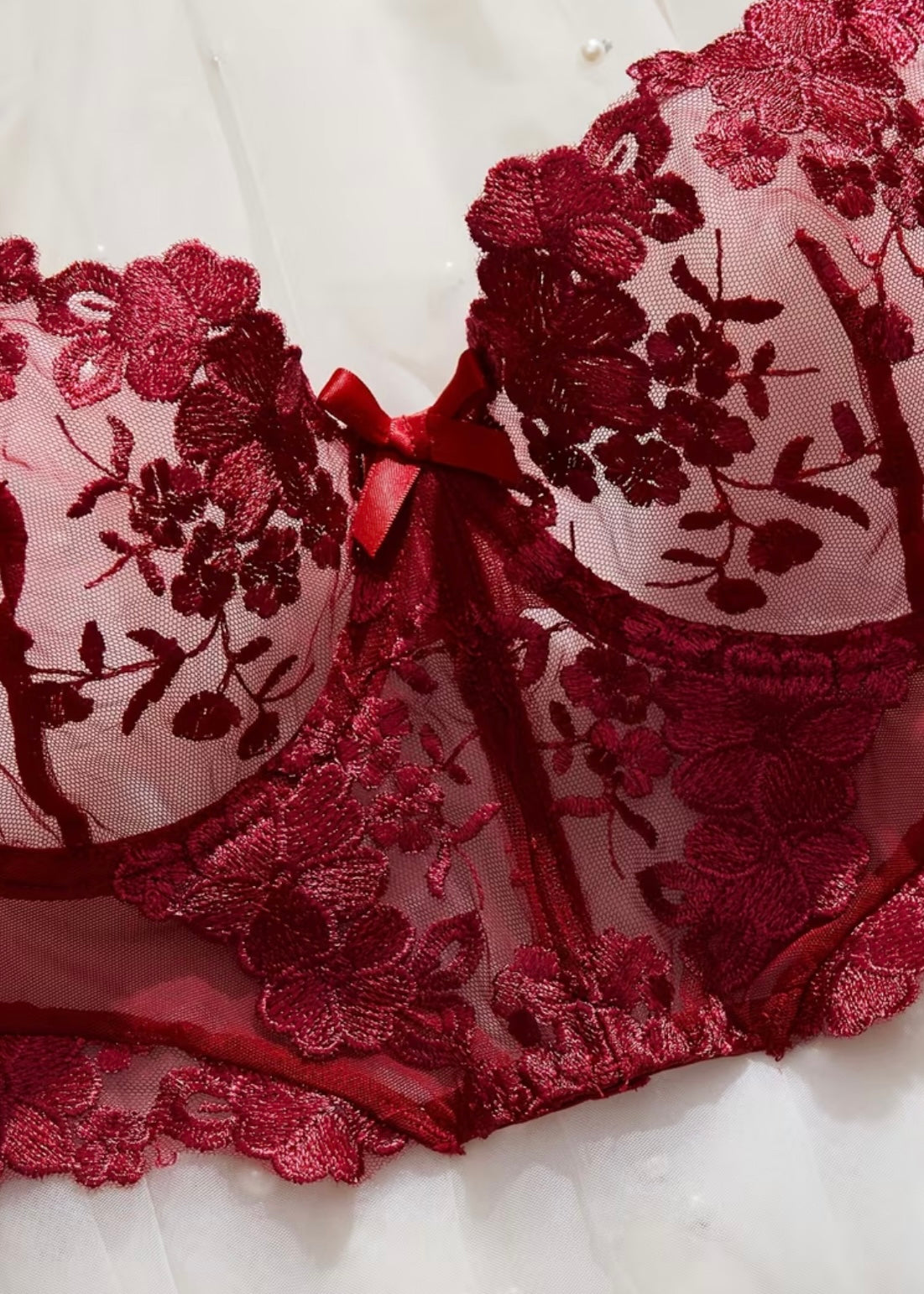 Calypso – Rosso che avvolge e seduce