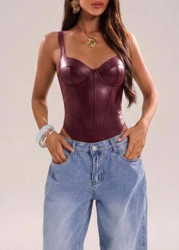 Bordeaux Fatal – Body Corsetto Effetto Pelle Bordeaux